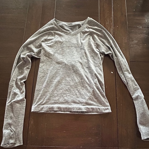 Lululemon Swiftly Tech Long Sleeve 2.0 Heather Grey Size 2 - Picture 1 of 6